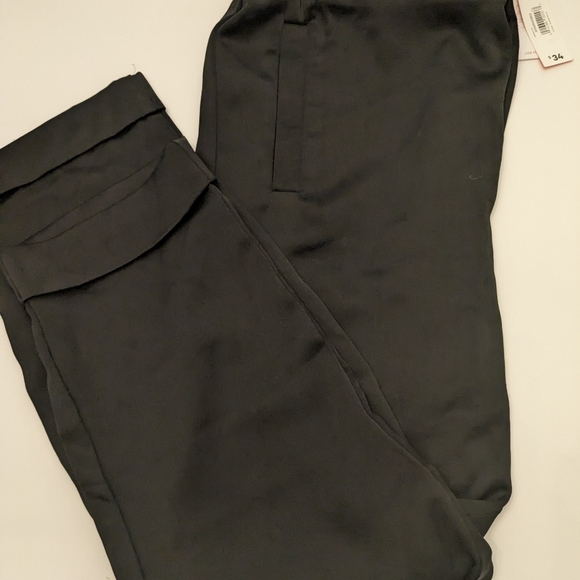 Joe Fresh satin  looks like pants  NWT size M - Picture 3 of 6